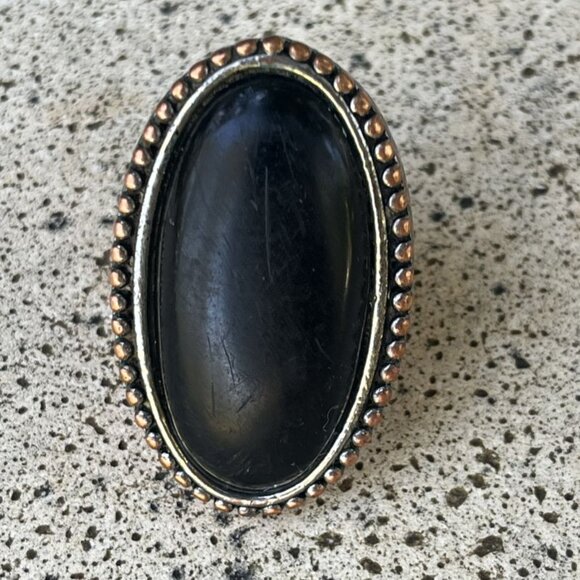 Black Onyx Cocktail Ring - size 8-1/2 - Picture 4 of 9
